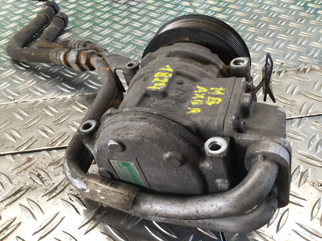 Gebrauchter Klimakompressor MB Axor 1824, Motor Typ : OM 906 LA, Artikel - Nr. : A 906 230 01 11 - A/C compressor for Truck: picture 3 Gebrauchter Klimakompressor MB Axor 1824, Motor Typ : OM 906 LA, Artikel - Nr. : A 906 230 01 11 - A/C compressor for Truck: picture 3