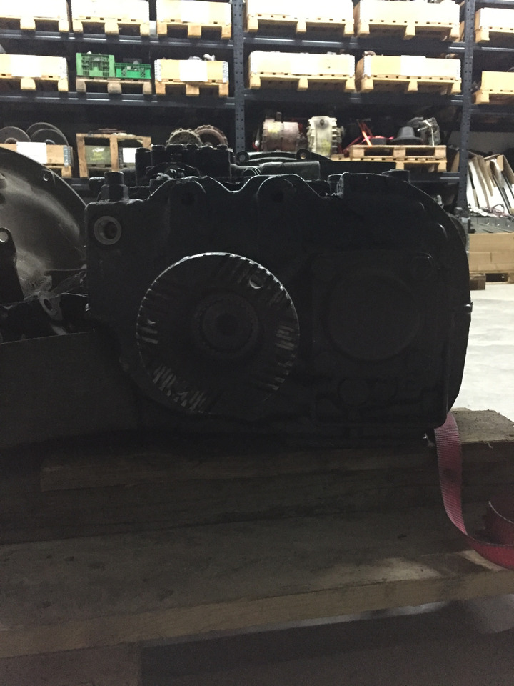 Gebrauchtes Getriebe MAN TGL 8.180, Typ : S6 - 850 TO LL, Artikel - Nr. : 81.32004 - 6139 - Gearbox for Truck: picture 3 Gebrauchtes Getriebe MAN TGL 8.180, Typ : S6 - 850 TO LL, Artikel - Nr. : 81.32004 - 6139 - Gearbox for Truck: picture 3