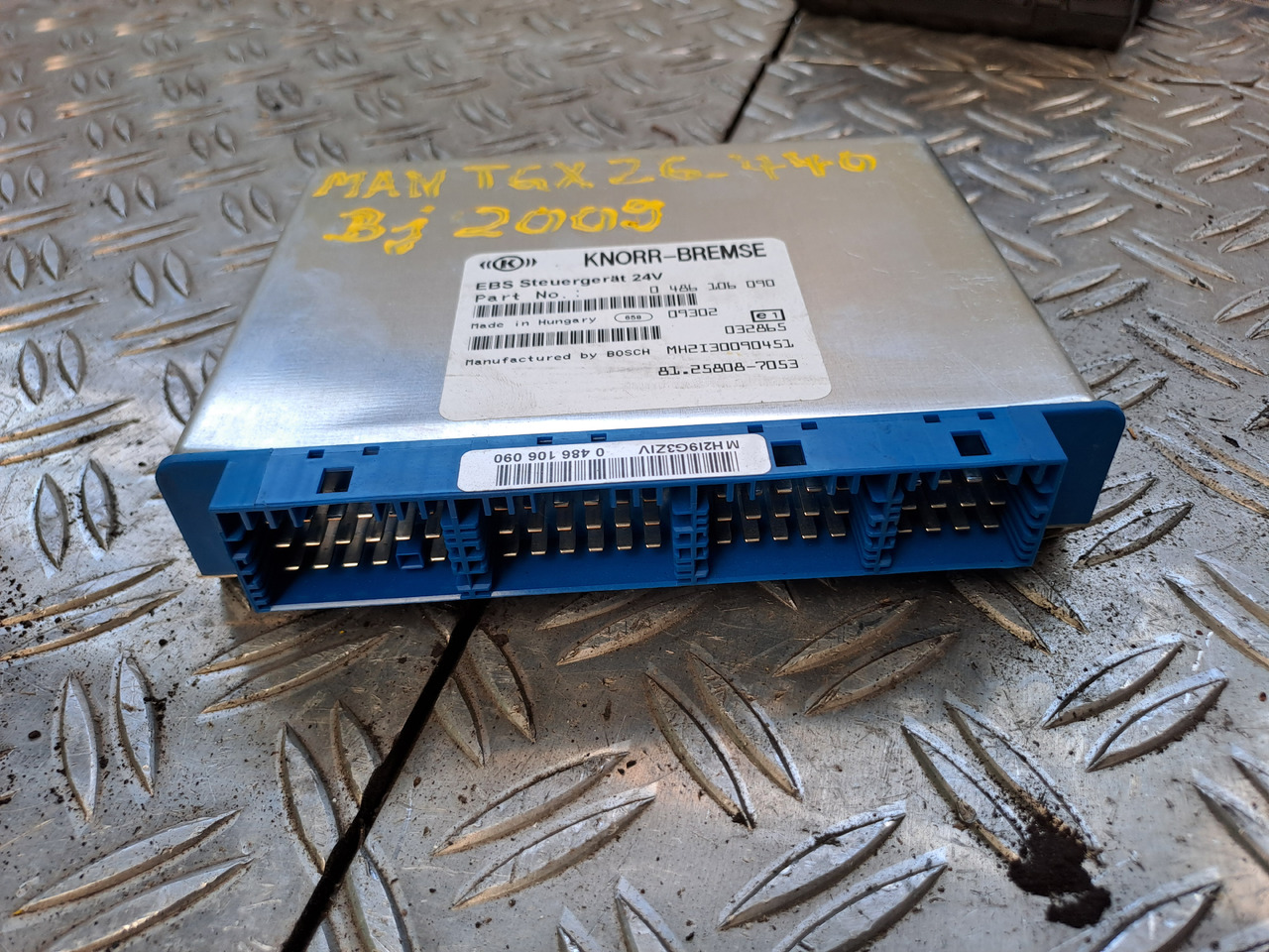 ECU for Truck Gebrauchtes MAN TGX 26.440 EBS 5 Steuergerät 24 V , Artikel - Nr.: 81.25808 - 7053: picture 6 ECU for Truck Gebrauchtes MAN TGX 26.440 EBS 5 Steuergerät 24 V , Artikel - Nr.: 81.25808 - 7053: picture 6