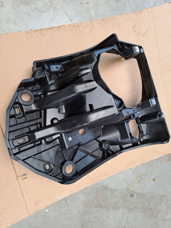 Neuwertiger Träger für Scheinwerfer MAN TG3 rechts, Artikel - Nr. : 81.41610 - 5838 / 5837 - Headlight for Truck: picture 1 Neuwertiger Träger für Scheinwerfer MAN TG3 rechts, Artikel - Nr. : 81.41610 - 5838 / 5837 - Headlight for Truck: picture 1