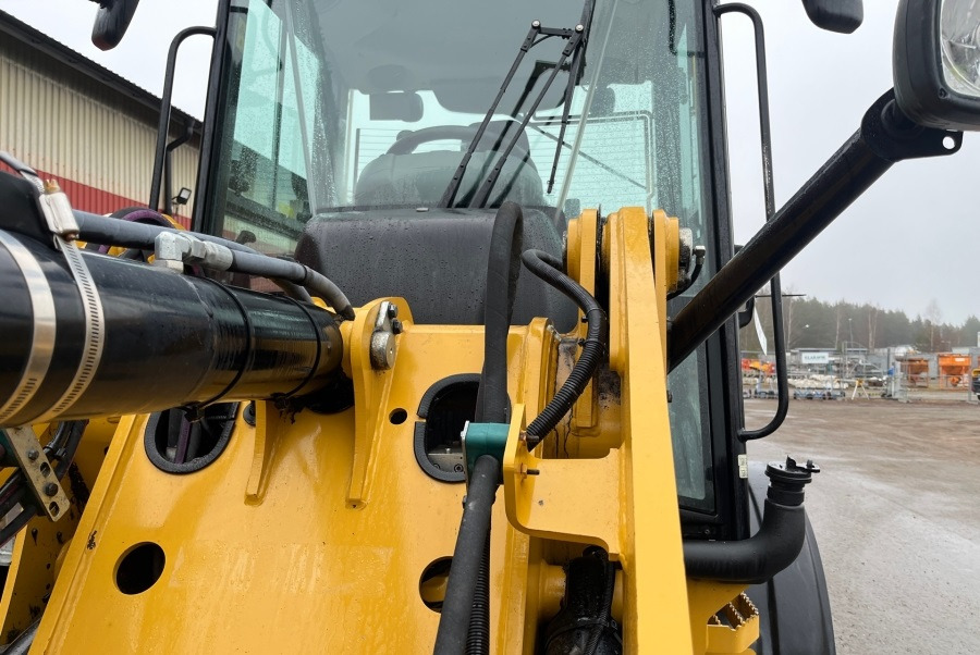 CATERPILLAR 908 M - Wheel loader: picture 3 CATERPILLAR 908 M - Wheel loader: picture 3