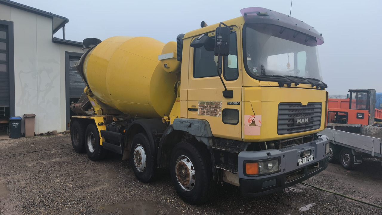 MAN 32364, 1999 god. - Concrete mixer truck: picture 2 MAN 32364, 1999 god. - Concrete mixer truck: picture 2