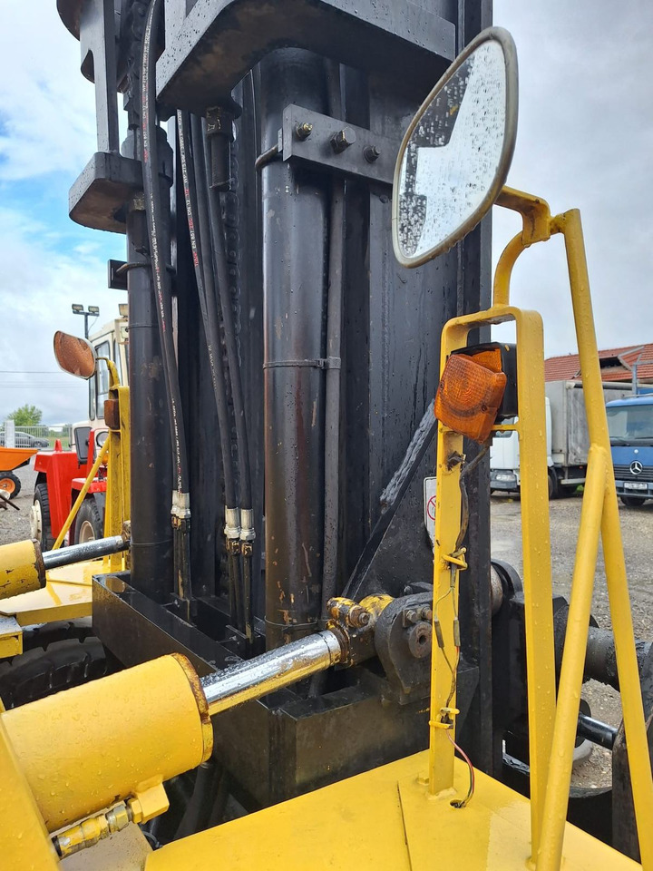 TCM 100 - Diesel forklift: picture 5 TCM 100 - Diesel forklift: picture 5