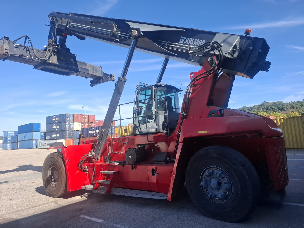 KALMAR DRG 450 60 S5 - Reach stacker: picture 2 KALMAR DRG 450 60 S5 - Reach stacker: picture 2