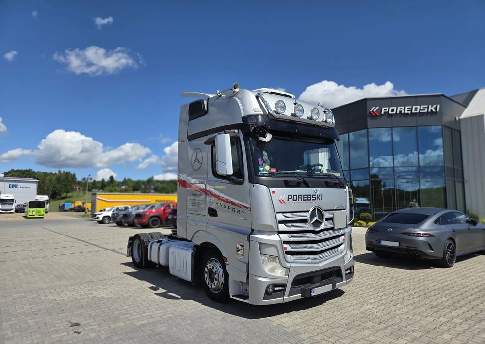 Mercedes-Benz ACTROS 1845 - Tractor unit: picture 1 Mercedes-Benz ACTROS 1845 - Tractor unit: picture 1
