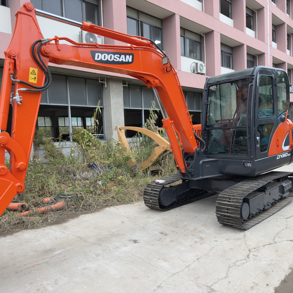 DOOSAN DX60-9 - Mini excavator: picture 4 DOOSAN DX60-9 - Mini excavator: picture 4