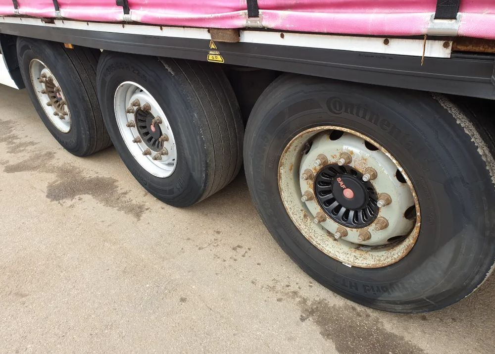 Krone - Curtainsider semi-trailer: picture 4 Krone - Curtainsider semi-trailer: picture 4