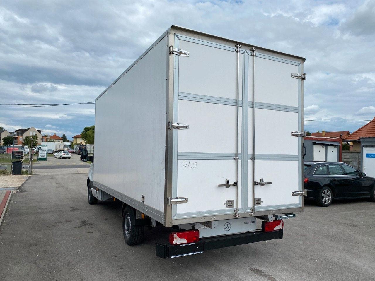 Mercedes-Benz Sprinter 319 Koffer - Box van: picture 4 Mercedes-Benz Sprinter 319 Koffer - Box van: picture 4