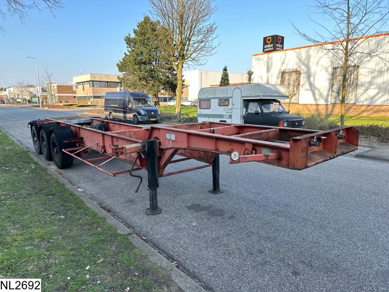 Fruehauf Container 20 FT, Steel suspension - Container transporter/ Swap body semi-trailer: picture 3 Fruehauf Container 20 FT, Steel suspension - Container transporter/ Swap body semi-trailer: picture 3