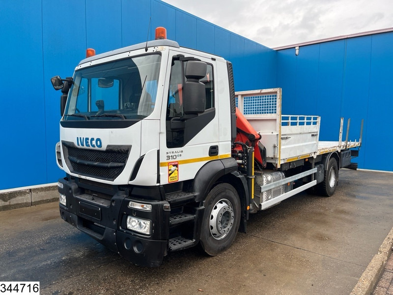 Iveco Stralis 310 EURO 6, Palfinger, Remote, Steelsuspension - Dropside/ Flatbed truck, Crane truck: picture 2 Iveco Stralis 310 EURO 6, Palfinger, Remote, Steelsuspension - Dropside/ Flatbed truck, Crane truck: picture 2