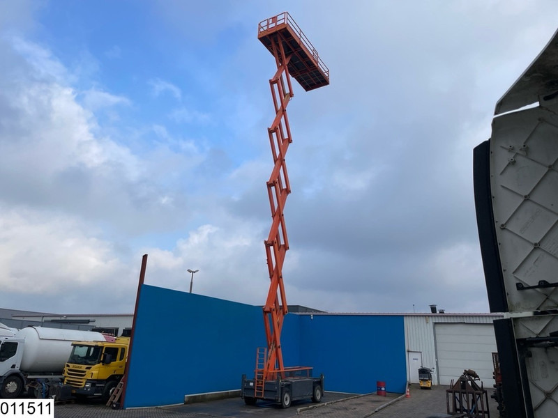 JLG 245-25 24.5M, 750KG, 4160h - Scissor lift: picture 5 JLG 245-25 24.5M, 750KG, 4160h - Scissor lift: picture 5