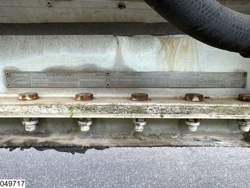 Tank semi-trailer Magyar Bitum 30.000 Liter, 1 Compartment: picture 9