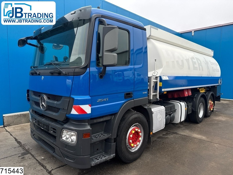 Mercedes-Benz Actros 2541 6x2, EURO 5, ADR, 20.550 Liter, 4 Comp - Tank truck: picture 1 Mercedes-Benz Actros 2541 6x2, EURO 5, ADR, 20.550 Liter, 4 Comp - Tank truck: picture 1