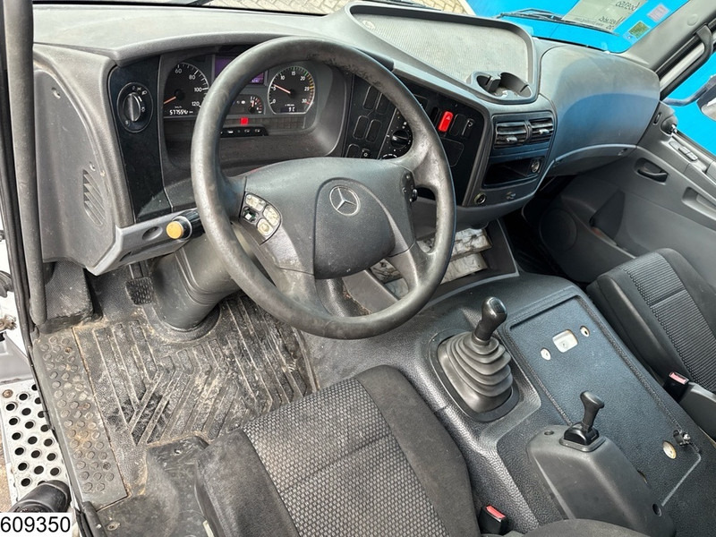 Mercedes-Benz Atego 1224 EURO 5, Manual, Dhollandia - Box truck: picture 5 Mercedes-Benz Atego 1224 EURO 5, Manual, Dhollandia - Box truck: picture 5