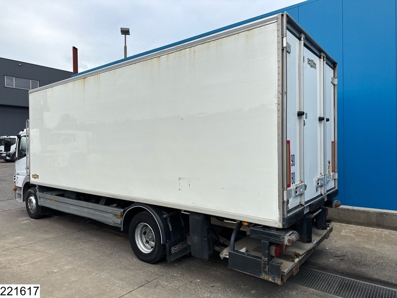 Mercedes-Benz Atego 1322 EURO 4, Manual, Dhollandia, Chereau - Refrigerator truck: picture 4 Mercedes-Benz Atego 1322 EURO 4, Manual, Dhollandia, Chereau - Refrigerator truck: picture 4