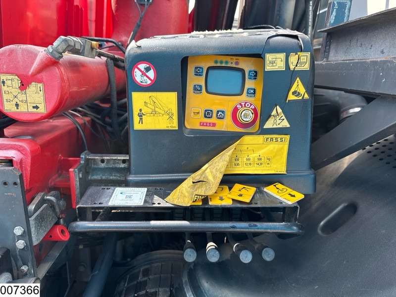 Dropside/ Flatbed truck, Crane truck Renault Premium 310 Dxi EURO 5, Retarder, Fassi, Remote: picture 11