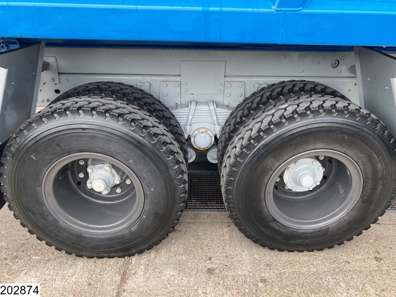 Tipper Scania 111 6x4, Torpedo, Manual, Steel Suspension: picture 13
