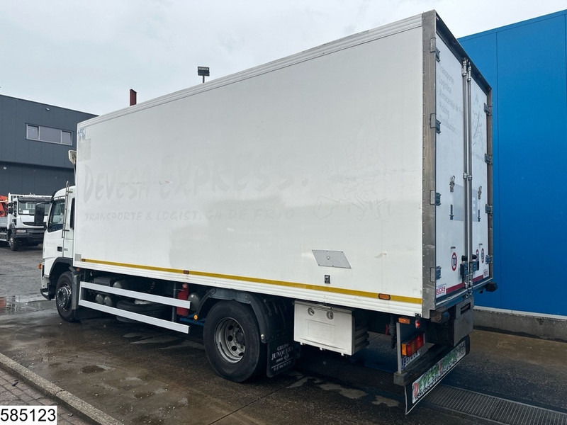 Volvo FM9 260 EURO 3, Thermoking - Refrigerator truck: picture 4 Volvo FM9 260 EURO 3, Thermoking - Refrigerator truck: picture 4