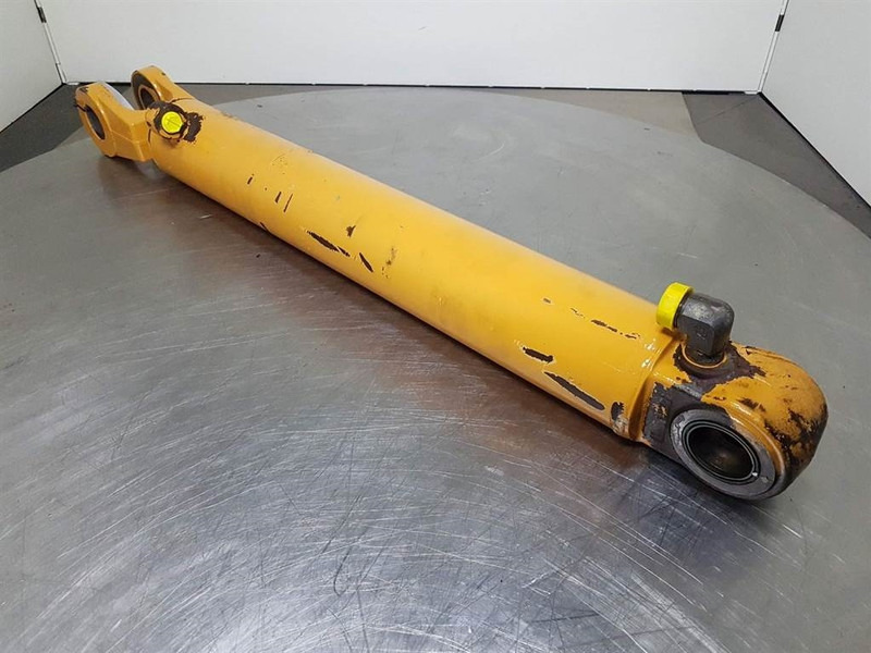 Case 621D - Lifting cylinder/Hubzylinder/Hefcilinder - Hydraulics for Construction machinery: picture 4 Case 621D - Lifting cylinder/Hubzylinder/Hefcilinder - Hydraulics for Construction machinery: picture 4