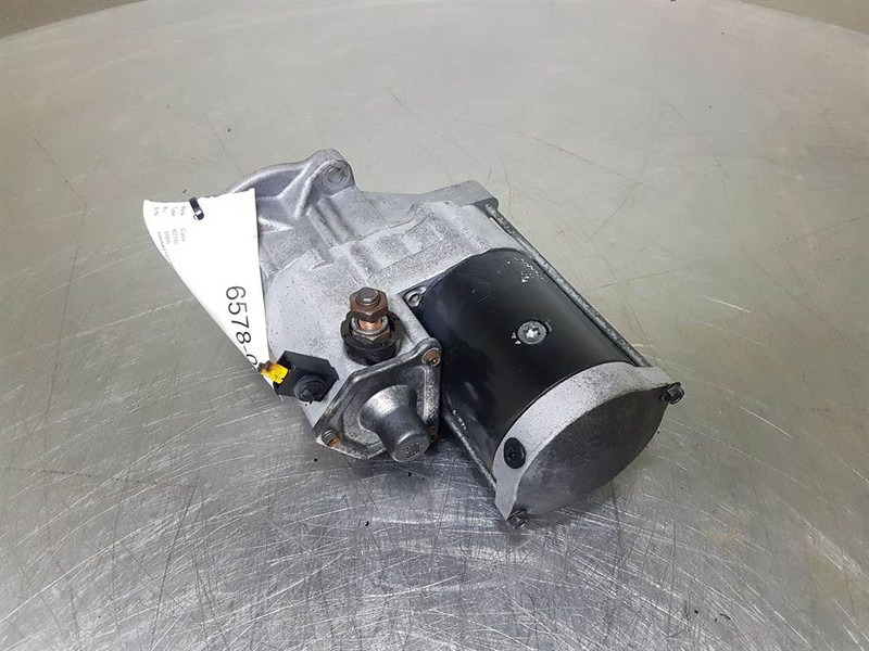 Case 621D - Starter/Anlasser/Startmotor - Engine for Construction machinery: picture 2 Case 621D - Starter/Anlasser/Startmotor - Engine for Construction machinery: picture 2