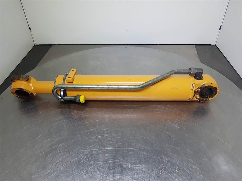 Case 621D - Tilt cylinder/Kippzylinder/Nijgcilinder - Hydraulics for Construction machinery: picture 1 Case 621D - Tilt cylinder/Kippzylinder/Nijgcilinder - Hydraulics for Construction machinery: picture 1