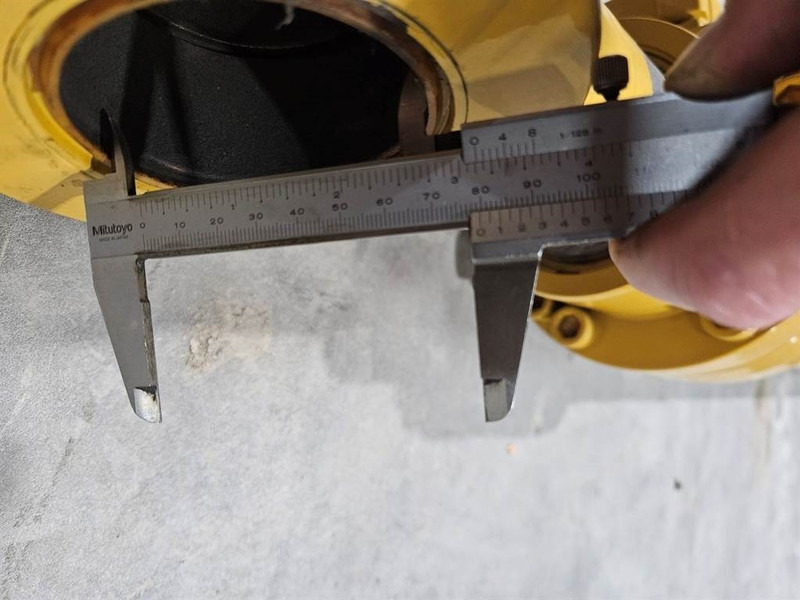 Cat M316/M318-Bucket cylinder/Tieflöffelzylinder - Hydraulics for Construction machinery: picture 5 Cat M316/M318-Bucket cylinder/Tieflöffelzylinder - Hydraulics for Construction machinery: picture 5