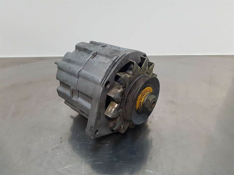 Deutz 24V 55A-PSH 586.002.055-Alternator/Lichtmaschine - Engine for Construction machinery: picture 1 Deutz 24V 55A-PSH 586.002.055-Alternator/Lichtmaschine - Engine for Construction machinery: picture 1