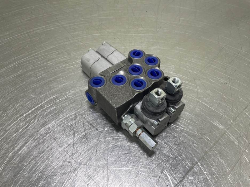 Dinoil D06DE2BACDZ180160-Valve/Ventile/Ventiel - Hydraulics for Construction machinery: picture 3 Dinoil D06DE2BACDZ180160-Valve/Ventile/Ventiel - Hydraulics for Construction machinery: picture 3