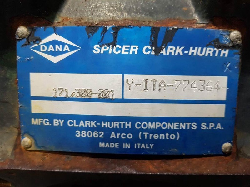 Komatsu WA85 - 3-Spicer Dana 171/300-001-Axle/Achse/As - Axle and parts for Construction machinery: picture 3 Komatsu WA85 - 3-Spicer Dana 171/300-001-Axle/Achse/As - Axle and parts for Construction machinery: picture 3