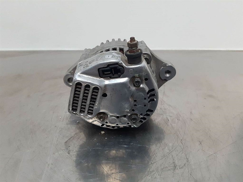 Kubota 12V 30A - Alternator/Lichtmaschine/Dynamo - Engine for Construction machinery: picture 5 Kubota 12V 30A - Alternator/Lichtmaschine/Dynamo - Engine for Construction machinery: picture 5