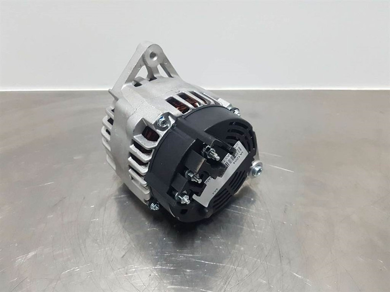 Manitou 12V 80A - Alternator/Lichtmaschine/Dynamo - Engine for Construction machinery: picture 4 Manitou 12V 80A - Alternator/Lichtmaschine/Dynamo - Engine for Construction machinery: picture 4