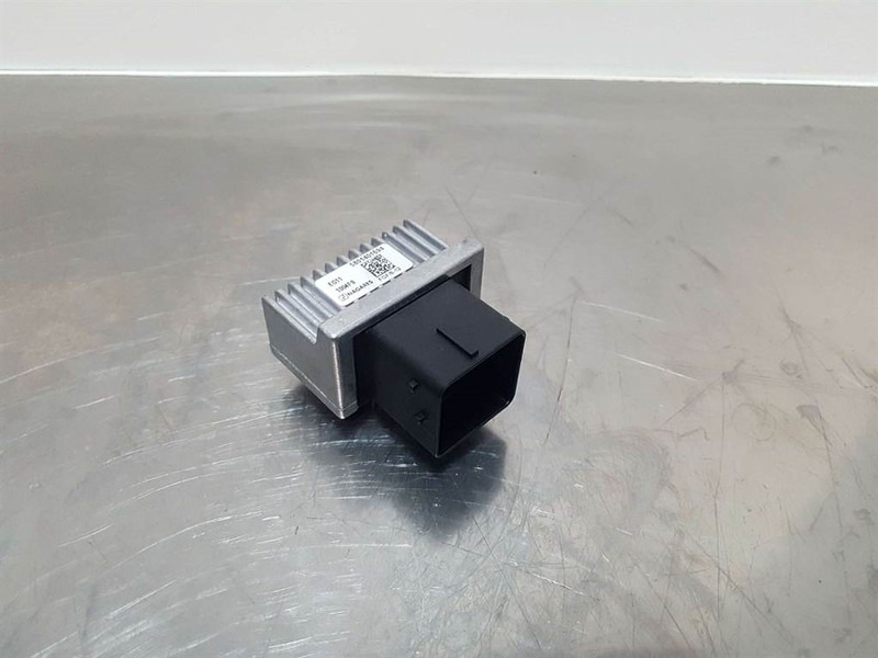 Perkins 854E-E34TA-5801401694-Relay/Relais/Glow plug - Electrical system for Construction machinery: picture 4 Perkins 854E-E34TA-5801401694-Relay/Relais/Glow plug - Electrical system for Construction machinery: picture 4