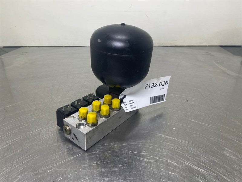 Schaeff SKL834-5572100026-Valve/Ventile/Ventiel - Hydraulics for Construction machinery: picture 3 Schaeff SKL834-5572100026-Valve/Ventile/Ventiel - Hydraulics for Construction machinery: picture 3
