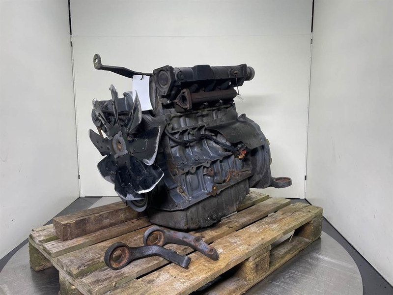 Schaeff SKL834-Deutz F4M2011-Engine/Motor - Engine for Construction machinery: picture 4 Schaeff SKL834-Deutz F4M2011-Engine/Motor - Engine for Construction machinery: picture 4