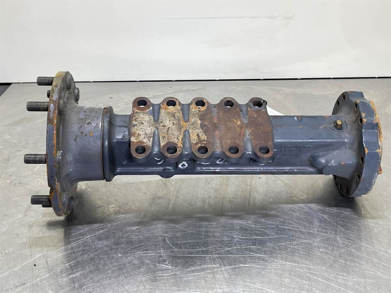 Schaeff SKL834-ZF AP-R715-4472404157A-Axle housing - Axle and parts for Construction machinery: picture 1 Schaeff SKL834-ZF AP-R715-4472404157A-Axle housing - Axle and parts for Construction machinery: picture 1