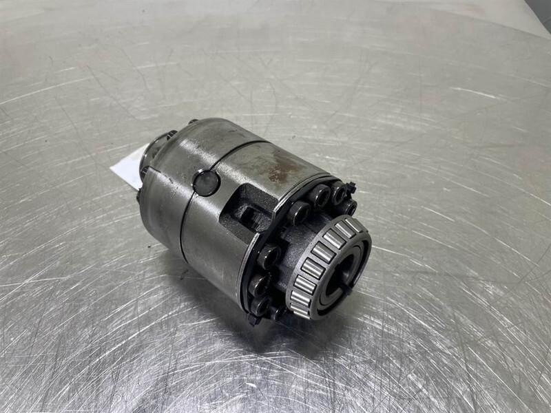 Schaeff SKL853-ZF AP-R735/P4-4131303097-Differential - Axle and parts for Construction machinery: picture 3 Schaeff SKL853-ZF AP-R735/P4-4131303097-Differential - Axle and parts for Construction machinery: picture 3