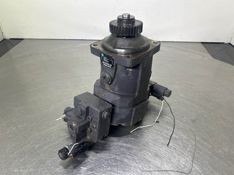 Volvo L25F-15223938-Drive motor/Fahrmotor/Rijmotor - Hydraulics for Construction machinery: picture 2 Volvo L25F-15223938-Drive motor/Fahrmotor/Rijmotor - Hydraulics for Construction machinery: picture 2