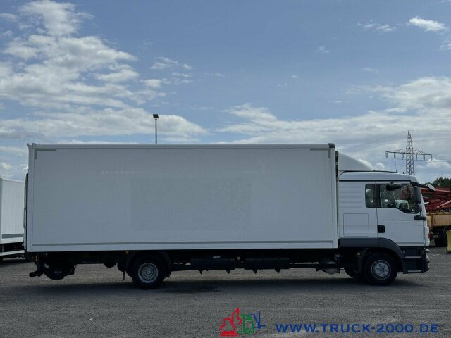MAN TGL 12.250 LBW Großes Haus AHK Klima Standhzg. - Box truck: picture 2 MAN TGL 12.250 LBW Großes Haus AHK Klima Standhzg. - Box truck: picture 2