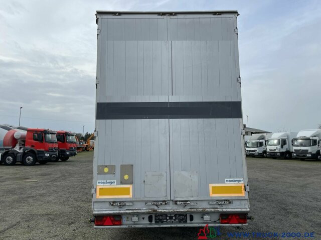 Meusburger Spezialtieflader Geschlossen "Stapler-Maschinen" - Low loader semi-trailer: picture 4 Meusburger Spezialtieflader Geschlossen "Stapler-Maschinen" - Low loader semi-trailer: picture 4