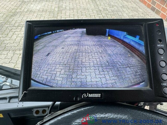 Schmidt Swingo Compact 200 4 Radlenkung Kehren & Sprühen - Road sweeper: picture 2 Schmidt Swingo Compact 200 4 Radlenkung Kehren & Sprühen - Road sweeper: picture 2