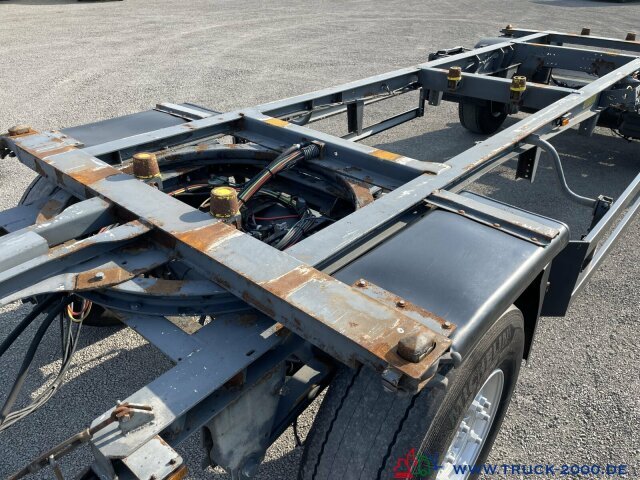 Container transporter/ Swap body trailer Schmitz Cargobull AWF 18 BDF SAF Achsen Scheibenbremsen: picture 13