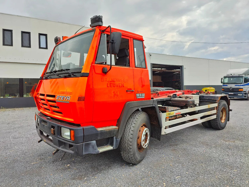 Steyr 19S31 19S32 Container Marrel - Hook lift truck: picture 2 Steyr 19S31 19S32 Container Marrel - Hook lift truck: picture 2