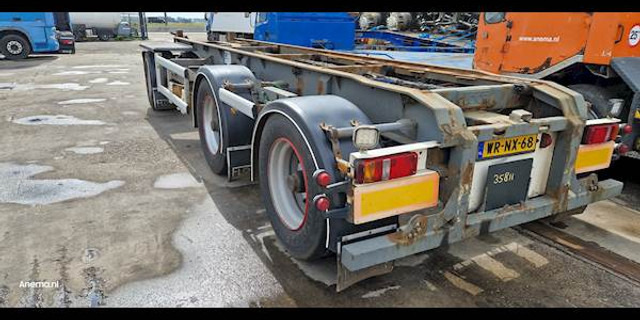 Floor FLA-3-101 - Dropside/ Flatbed semi-trailer: picture 4 Floor FLA-3-101 - Dropside/ Flatbed semi-trailer: picture 4