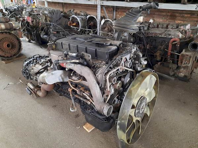 MAN D0836 LFL50 (240HP) - Engine: picture 2 MAN D0836 LFL50 (240HP) - Engine: picture 2