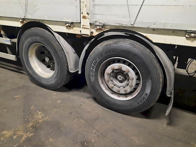 Scania R 400 LB6X2*4MNA - Box truck: picture 5 Scania R 400 LB6X2*4MNA - Box truck: picture 5