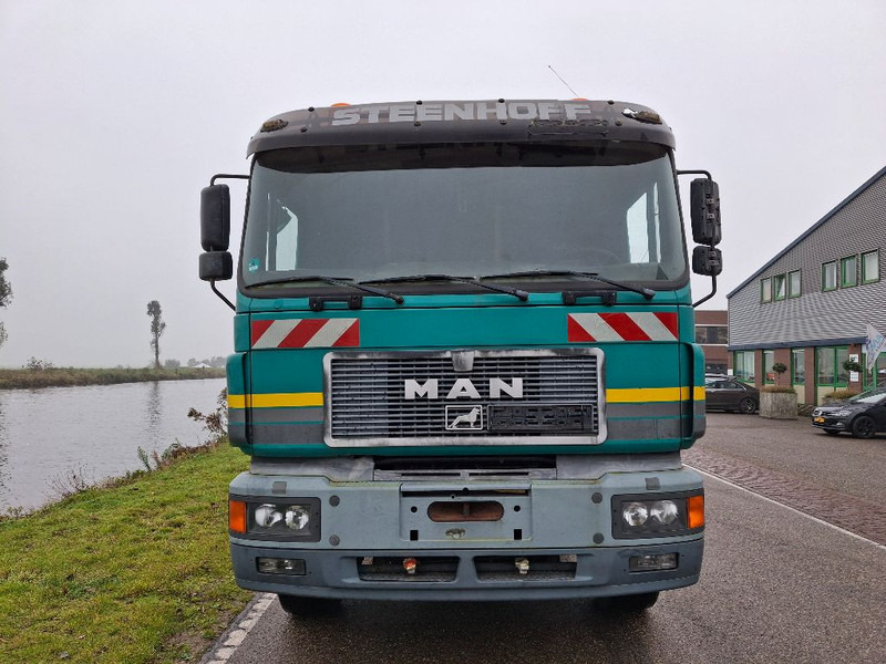 MAN 26.463 6X4 - Tractor unit: picture 2 MAN 26.463 6X4 - Tractor unit: picture 2