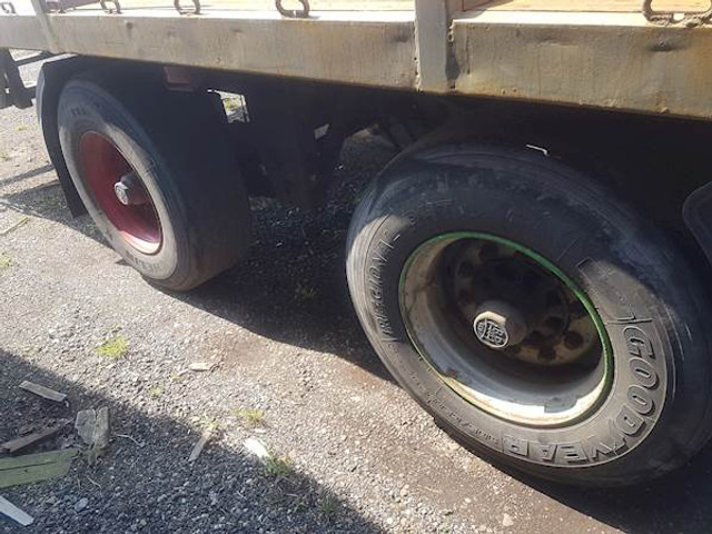 Vogelzang VO ST 12 18 - Dropside/ Flatbed semi-trailer: picture 3 Vogelzang VO ST 12 18 - Dropside/ Flatbed semi-trailer: picture 3