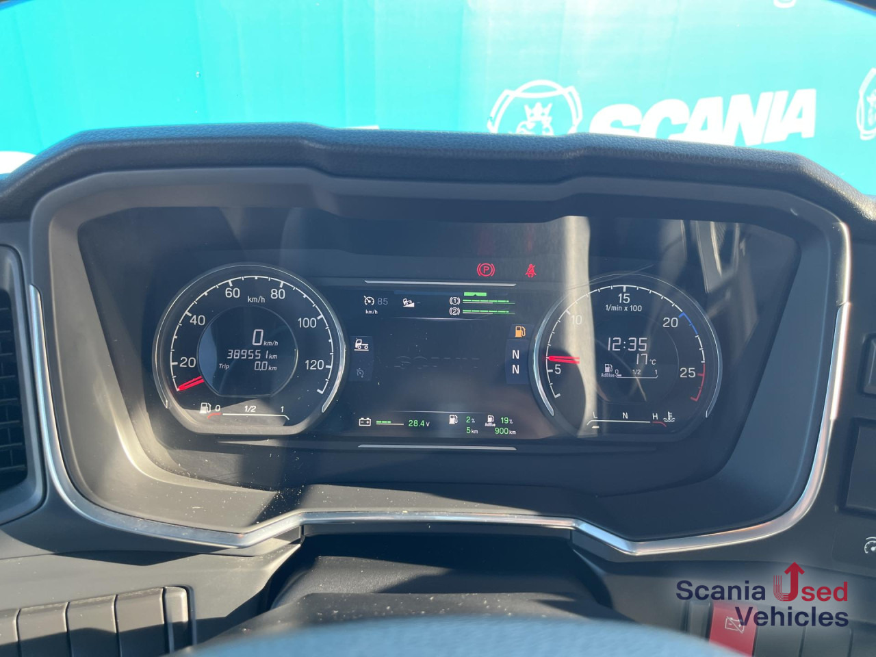 SCANIA R 410 A4x2NA RETARDER LED NAVI - Tractor unit: picture 5 SCANIA R 410 A4x2NA RETARDER LED NAVI - Tractor unit: picture 5