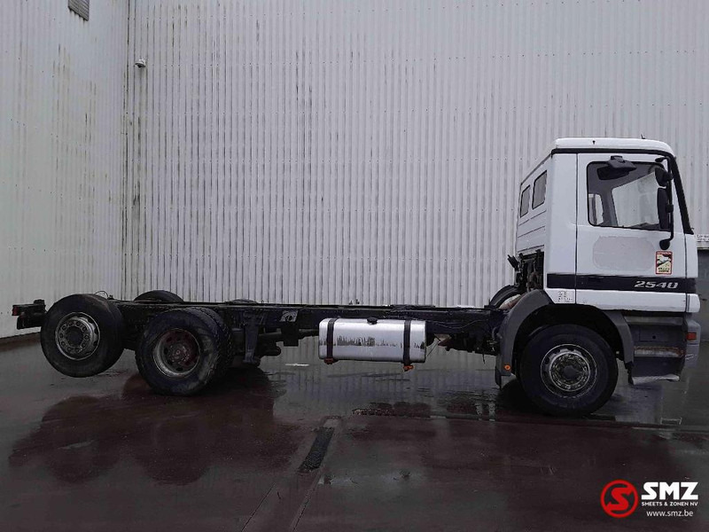 Mercedes-Benz Actros 2540 6x2 francais - Cab chassis truck: picture 4 Mercedes-Benz Actros 2540 6x2 francais - Cab chassis truck: picture 4