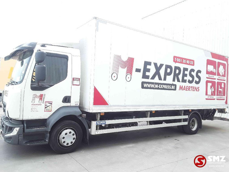 Renault D 12 - Box truck: picture 5 Renault D 12 - Box truck: picture 5